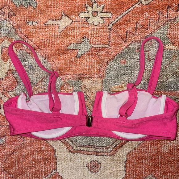 Sunny Bunny bikini top - Picture 2 of 4